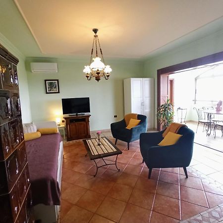 Kaštelir Villa Margerita With Private Pool, Yard And Parking מראה חיצוני תמונה
