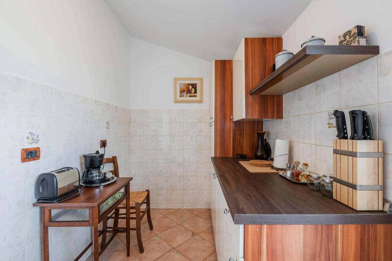 Kaštelir Villa Margerita With Private Pool, Yard And Parking מראה חיצוני תמונה