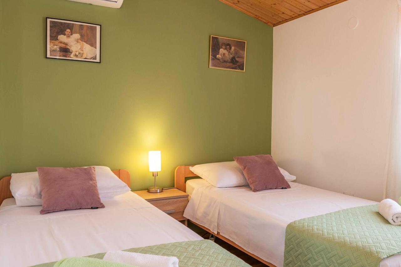 Kaštelir Villa Margerita With Private Pool, Yard And Parking מראה חיצוני תמונה