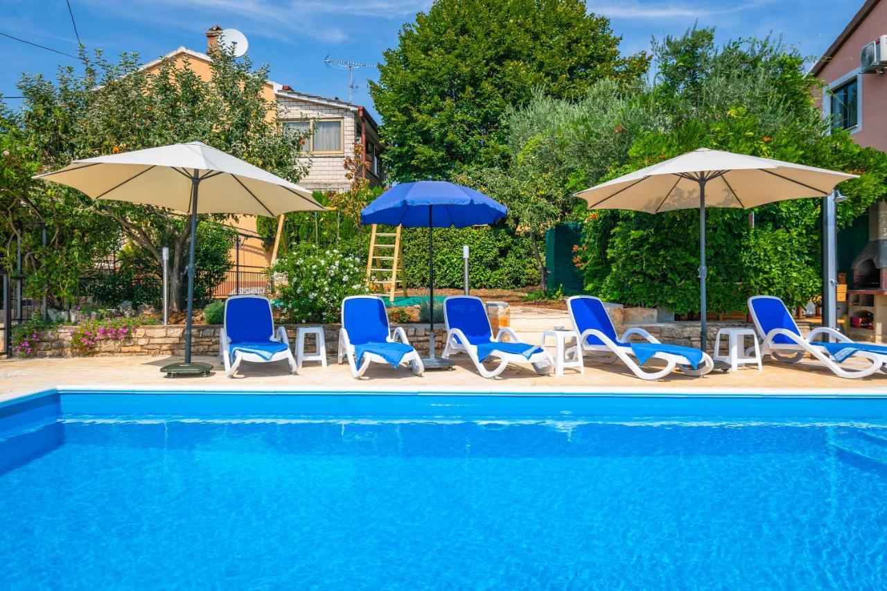 Kaštelir Villa Margerita With Private Pool, Yard And Parking מראה חיצוני תמונה